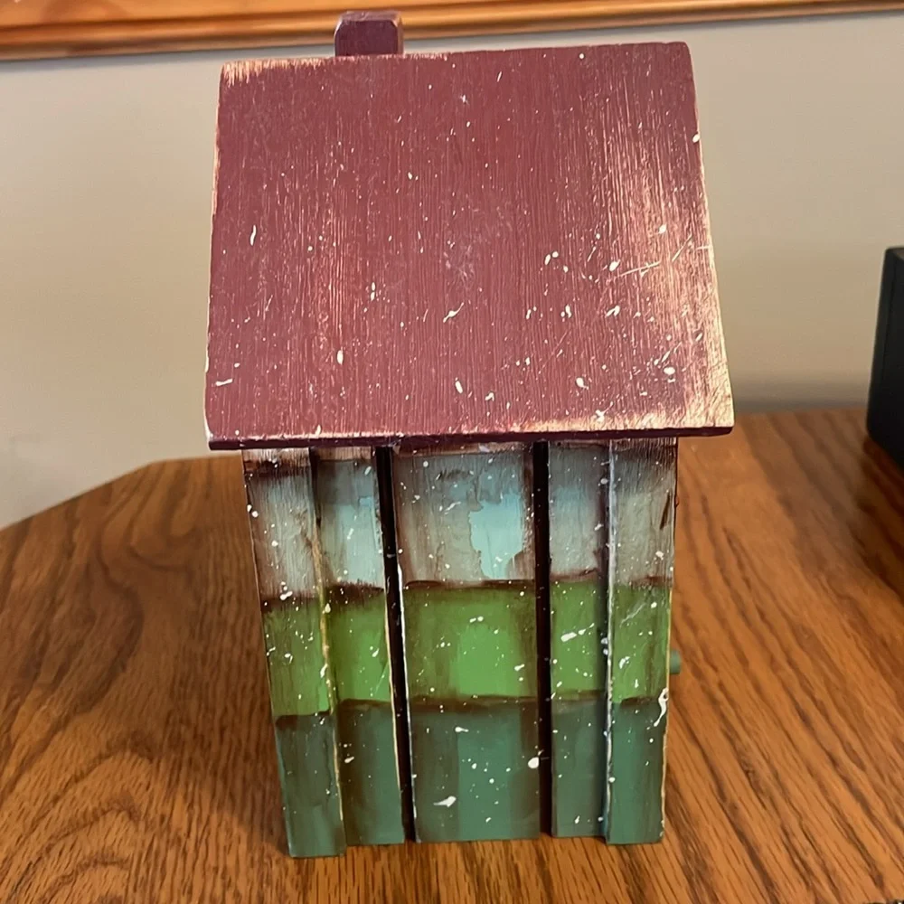Rustic Birdhouse with Red Star